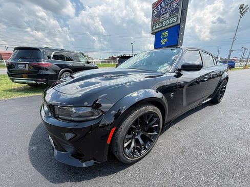 Used 2023 Dodge Charger SRT Hellcat w/ Harman/Kardon Audio Group RWD image 9