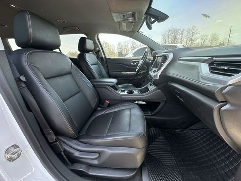 Used 2020 GMC Acadia SLT AWD/4WD image 25