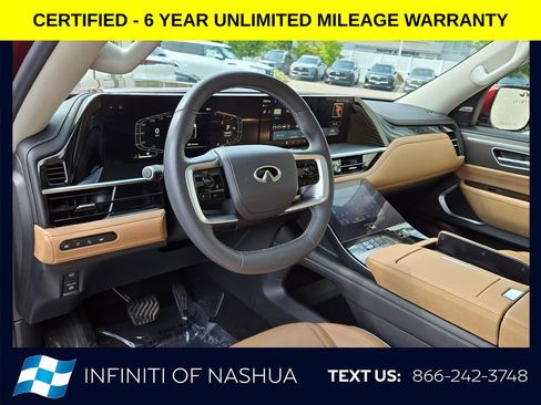 Certified 2025 INFINITI QX80 Luxe w/ Cargo Package AWD/4WD image 5