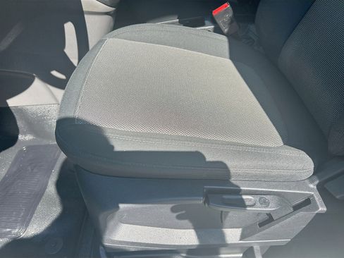 Used 2019 Ford Transit Connect XL image 18