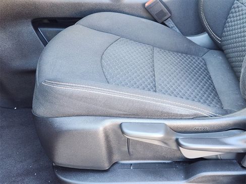 Used 2019 GMC Terrain SLE image 23