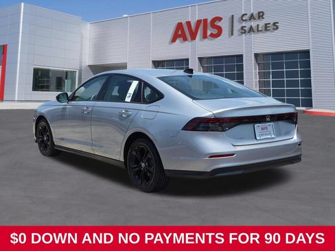 Used 2025 Honda Accord SE image 9