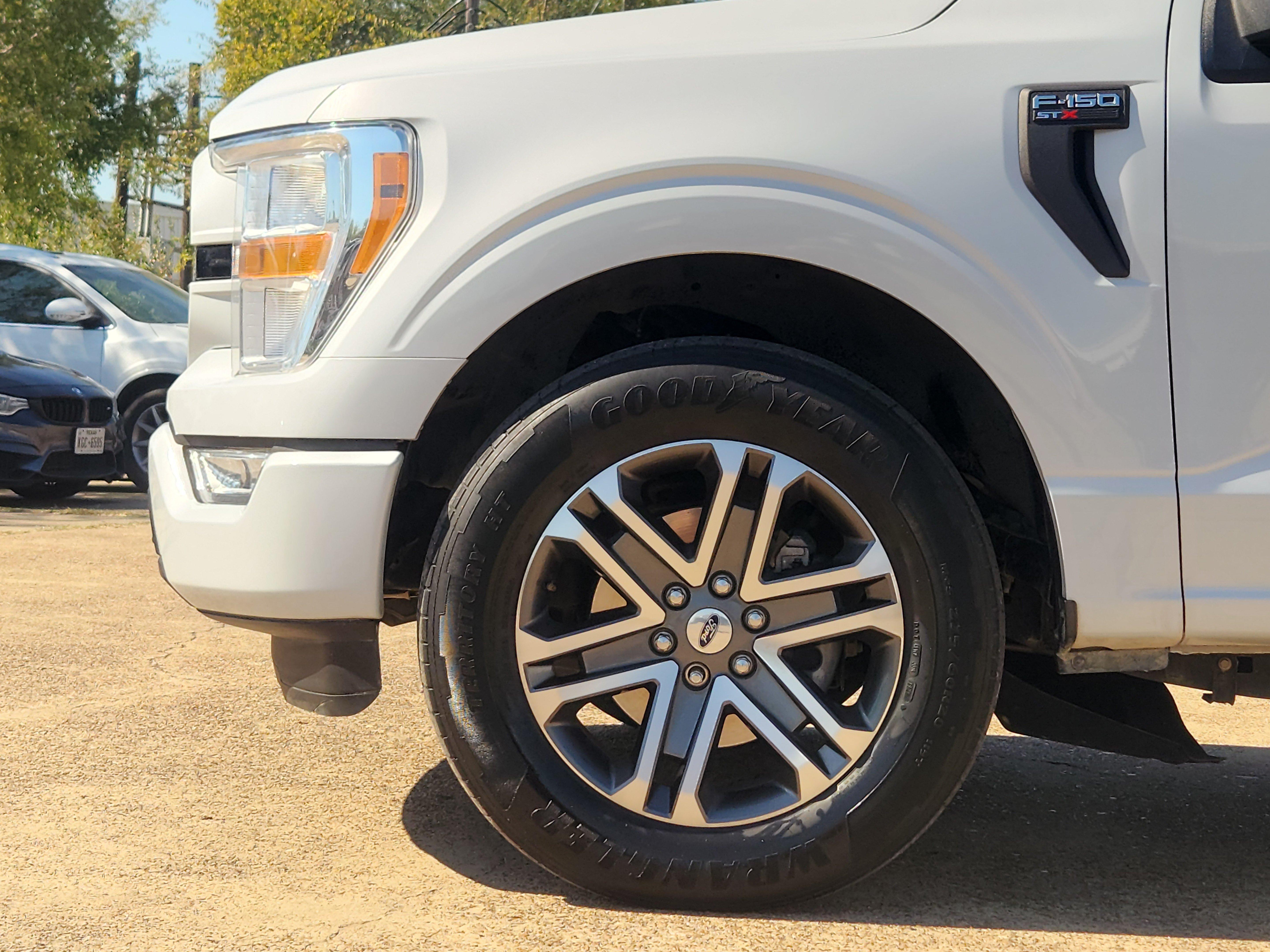 Used 2021 Ford F150 XL w/ STX Appearance Package RWD image 5