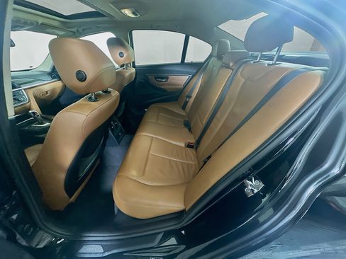 Used 2012 BMW 328i Sedan RWD image 29