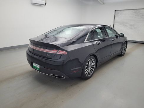 Used 2019 Lincoln MKZ Premiere image 9