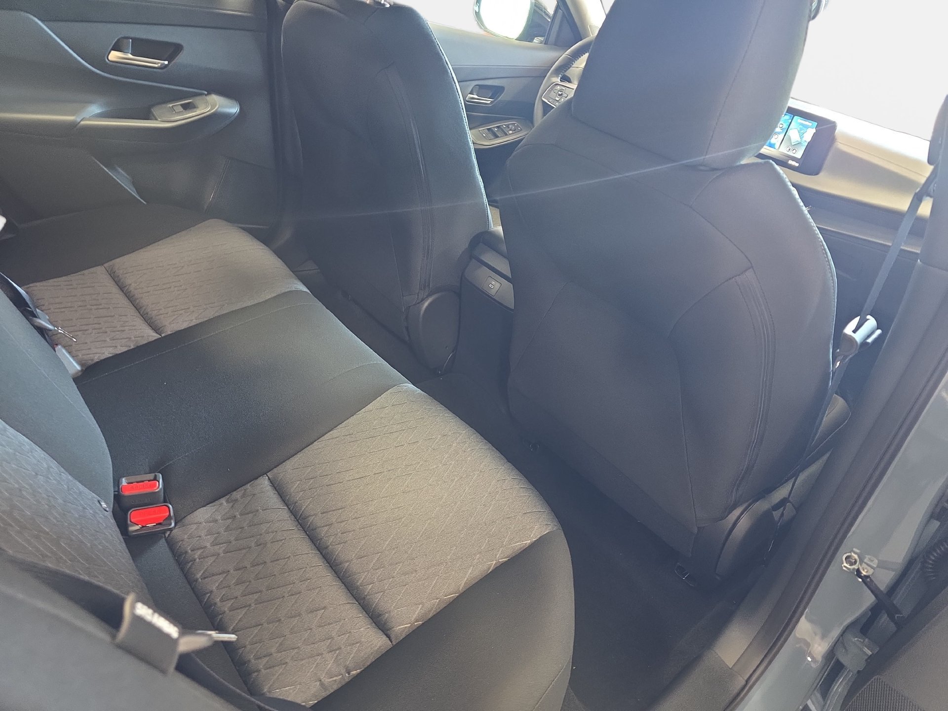 New 2027 Nissan Sentra SV w/ SV Convenience Package FWD image 11
