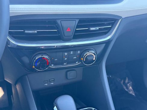 Used 2025 Buick Encore GX Sport Touring w/ Advanced Technology Package image 23