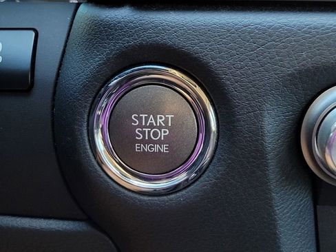 Used 2017 Lexus GS 200t F Sport image 23