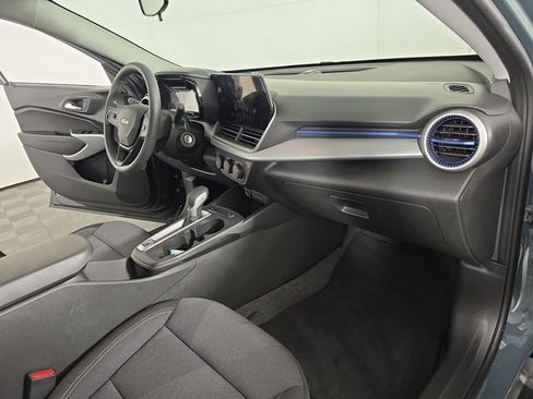 Certified 2026 Chevrolet Trax LS w/ LS Convenience Package FWD image 28