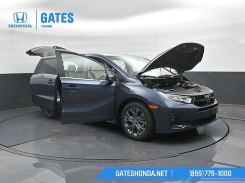 Used 2026 Honda Odyssey Touring image 49