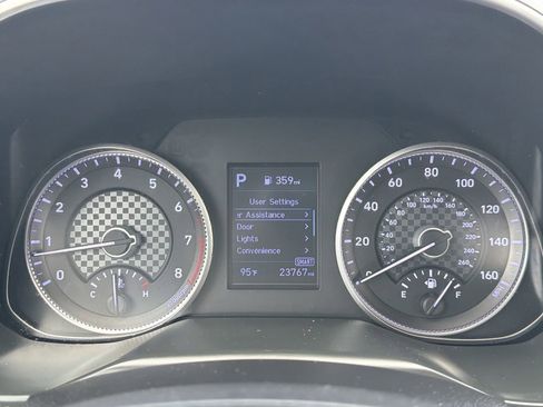 Used 2020 Hyundai Elantra SE FWD image 27