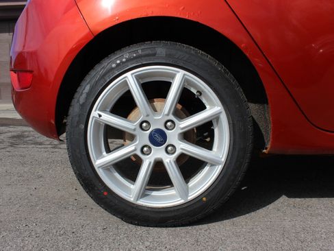 Used 2018 Ford Fiesta SE w/ Equipment Group 201A image 41