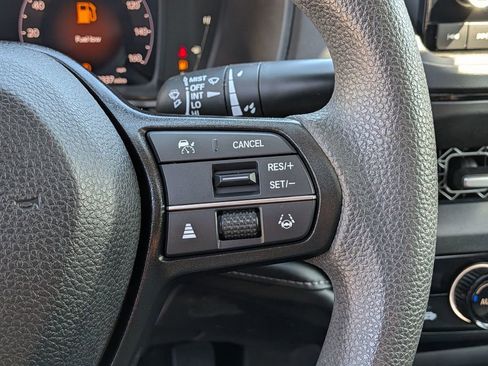 Used 2023 Honda Accord EX image 17