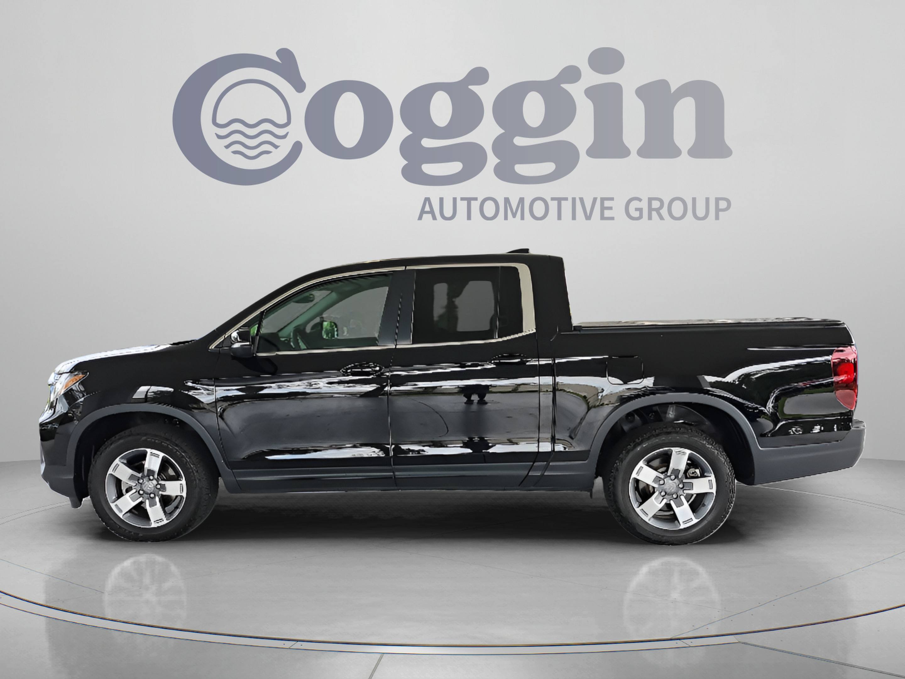 Used 2025 Honda Ridgeline RTL image 2