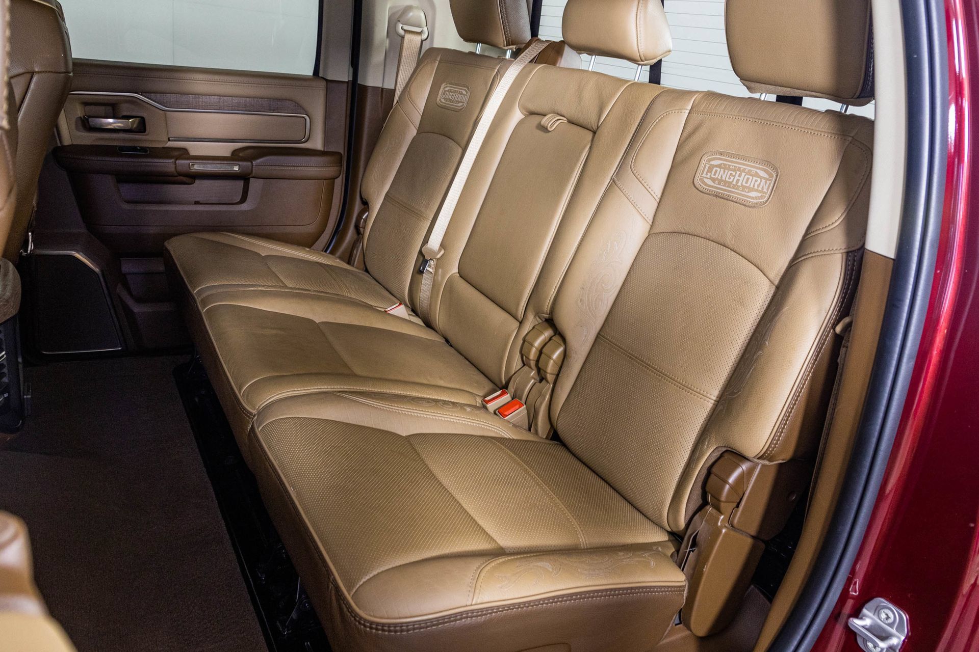 Used 2022 RAM 3500 Limited AWD/4WD image 43