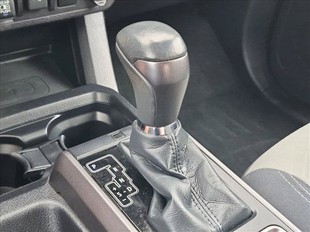 Used 2021 Toyota Tacoma TRD Off-Road AWD/4WD image 12