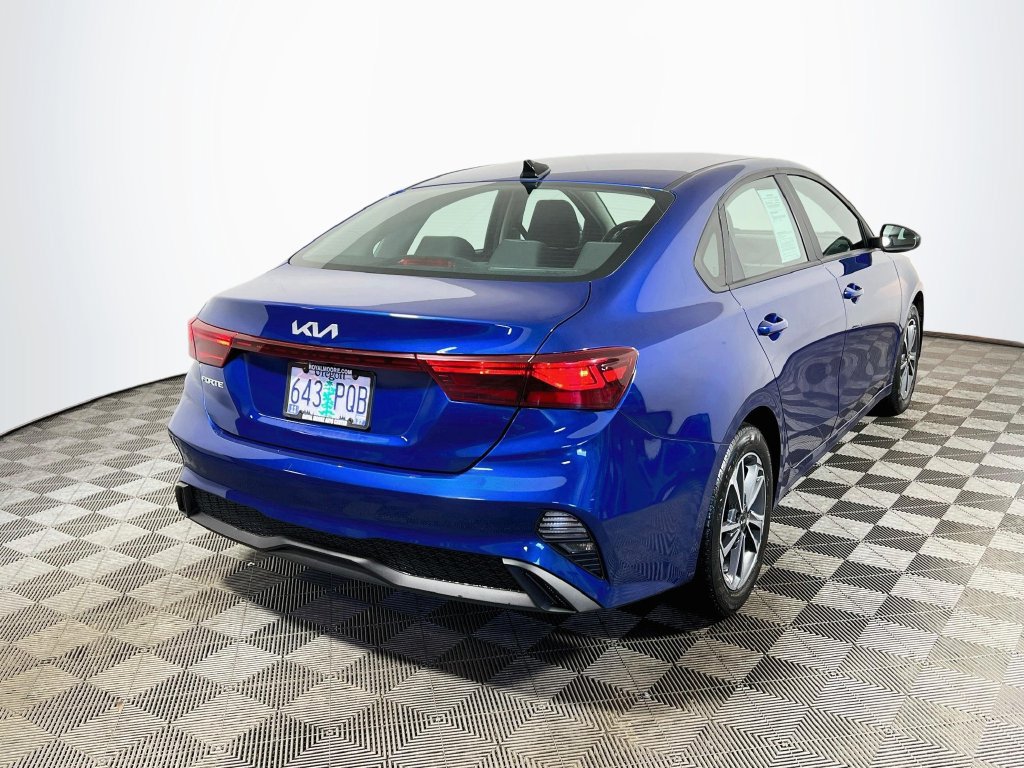 Used 2024 Kia Forte LXS FWD image 7