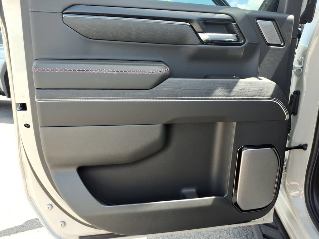 New 2026 GMC Sierra 1500 AT4X AWD/4WD image 18