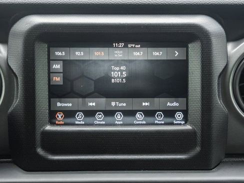 Used 2022 Jeep Wrangler Unlimited Sport image 32