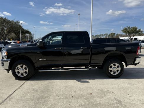 Used 2024 RAM 2500 Big Horn w/ Bed Utility Group image 8