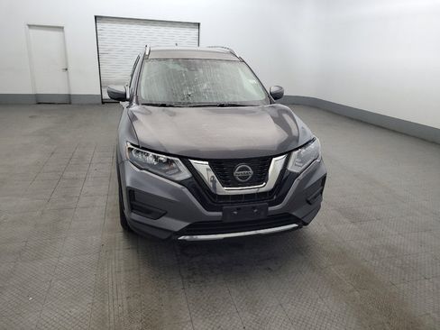 Used 2019 Nissan Rogue SV AWD/4WD image 14