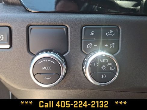 Used 2025 GMC Sierra 1500 SLT RWD image 17