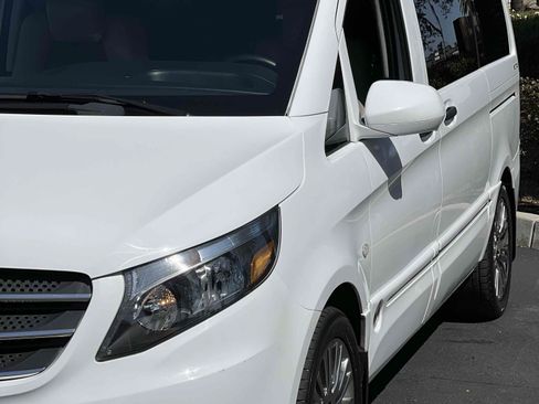 Used 2020 Mercedes-Benz Metris Passenger image 56