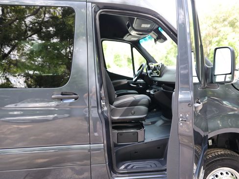 Used 2024 Mercedes-Benz Sprinter 3500 w/ Parking Package image 40