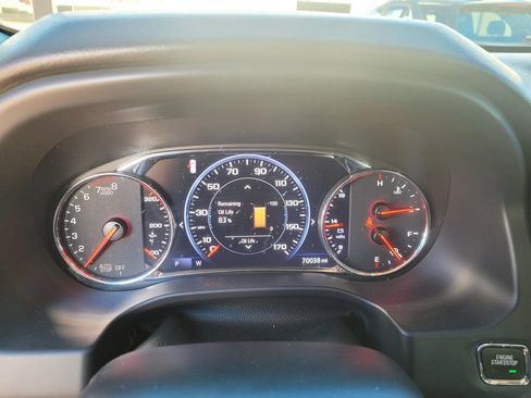 Used 2023 GMC Acadia Denali w/ Denali Ultimate Package FWD image 33