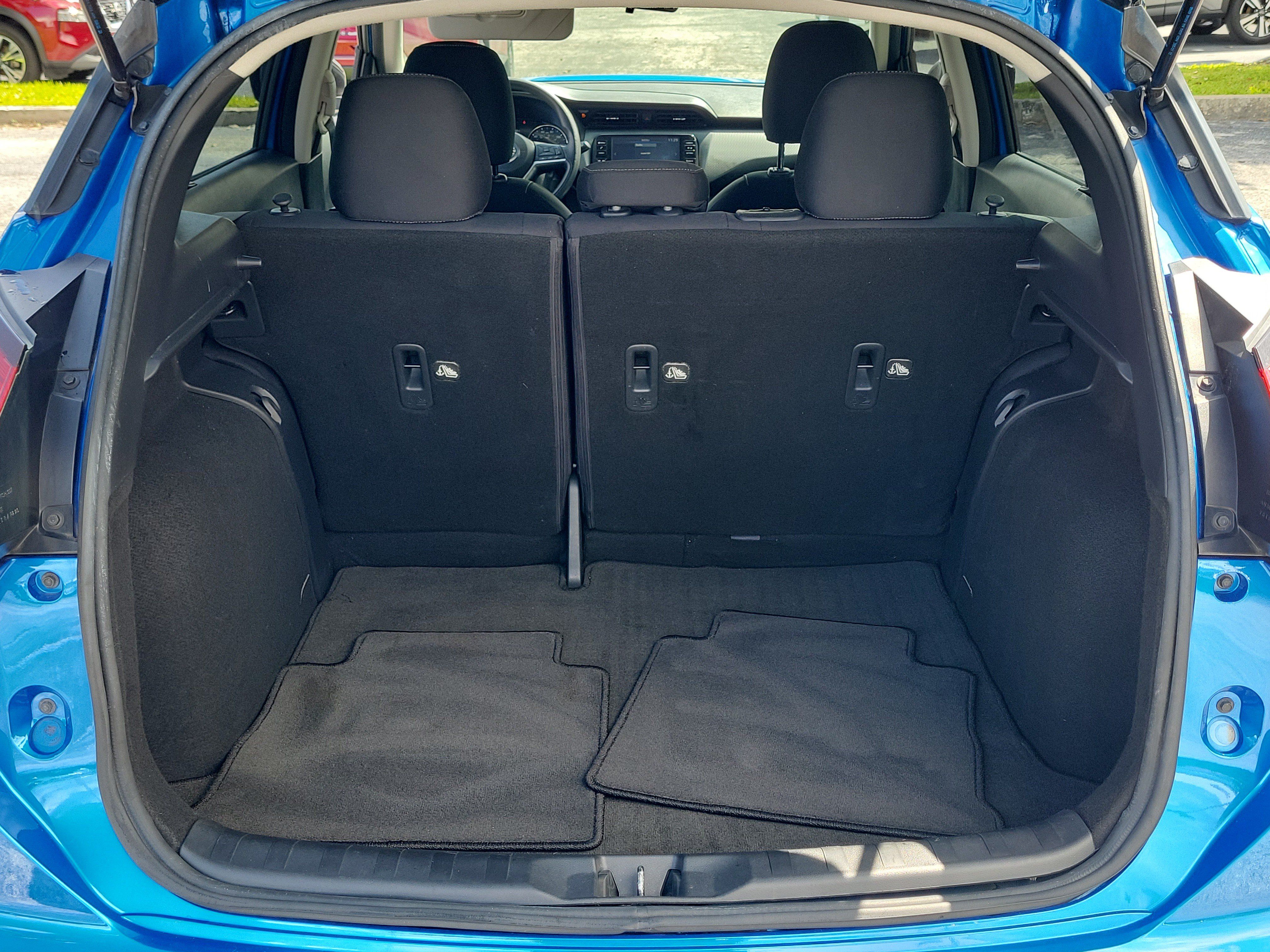 Certified 2022 Nissan Kicks SV FWD image 7