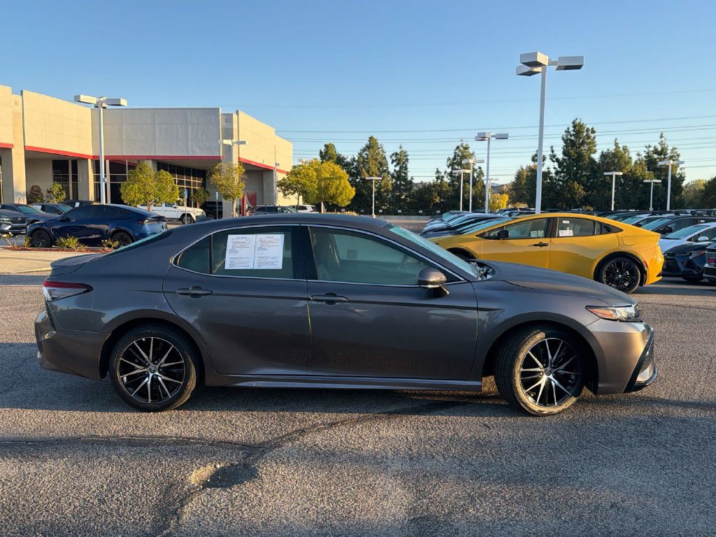 Certified 2024 Toyota Camry SE w/ Convenience Package FWD image 3
