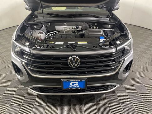 Certified 2024 Volkswagen Atlas Cross Sport SE AWD/4WD image 25