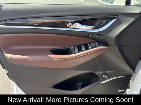 Certified 2020 Buick Enclave Avenir w/ Avenir Technology Package AWD/4WD image 23