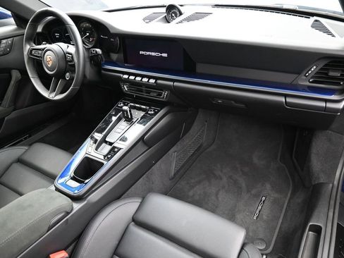 Certified 2024 Porsche 911 Carrera GTS RWD image 29