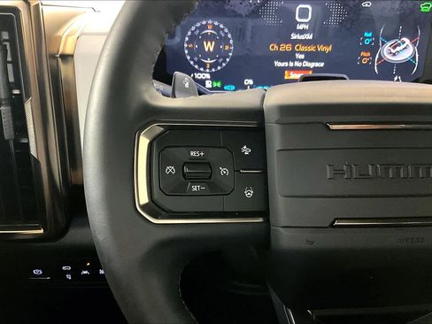 Used 2024 GMC Hummer EV 2X image 21