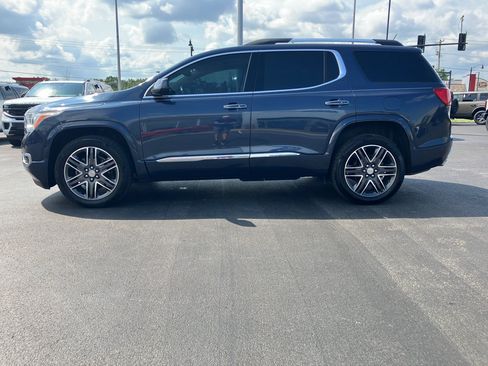 Used 2019 GMC Acadia Denali w/ Technology Package AWD/4WD image 3