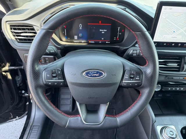 Used 2024 Ford Escape ST-Line w/ Tech Pack #1 AWD/4WD image 14
