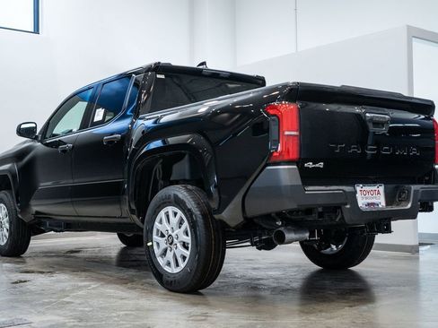 New 2026 Toyota Tacoma SR image 7