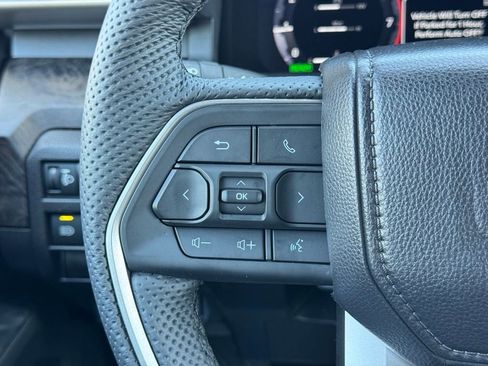 Certified 2026 Toyota Tacoma Limited AWD/4WD image 27