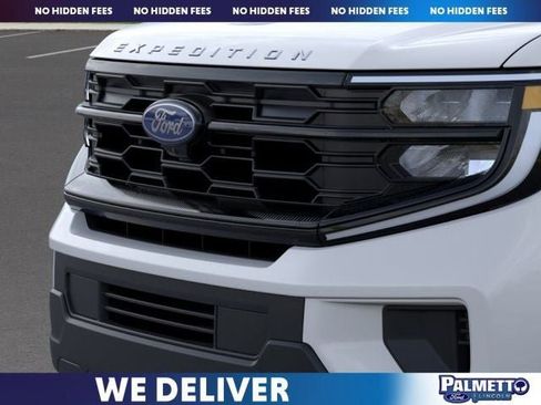 New 2026 Ford Expedition Max Active RWD image 17