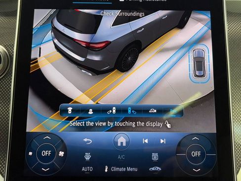 Used 2025 Mercedes-Benz GLC 350e GLC 350e w/ AMG Line image 22