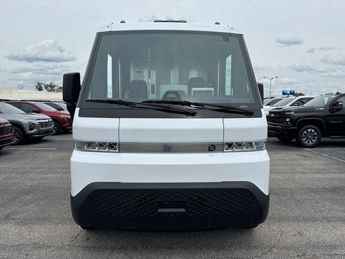 Used 2024 Chevrolet Brightdrop 600 w/ Battery Pack, Max Range AWD/4WD image 8