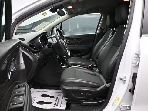 Used 2019 Buick Encore Preferred w/ Safety Package FWD image 9