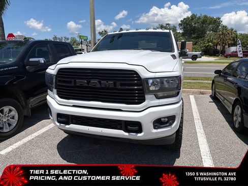 Used 2019 RAM 2500 Big Horn w/ Night Edition AWD/4WD image 3