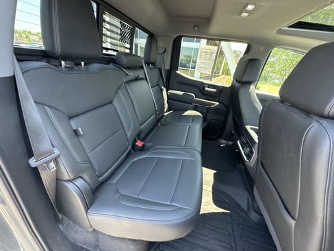 Used 2019 GMC Sierra 1500 SLT w/ SLT Premium Plus Package AWD/4WD image 28