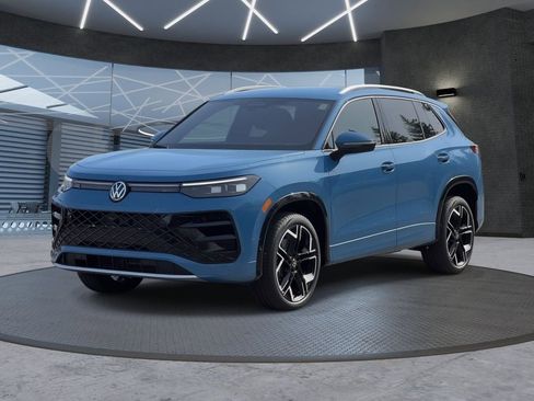 New 2026 Volkswagen Tiguan SEL R-Line AWD/4WD image 2