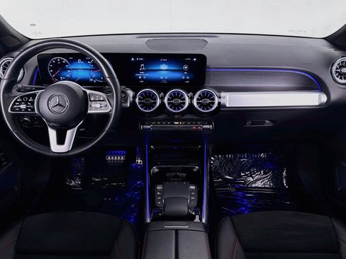 Certified 2023 Mercedes-Benz GLB 250 image 5