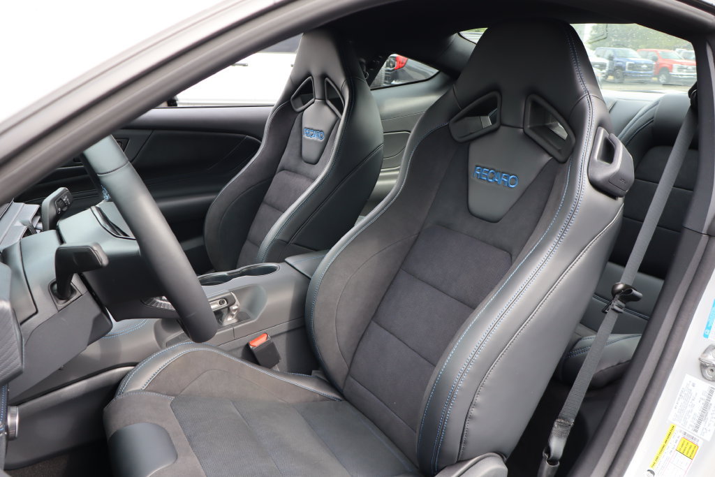 New 2026 Ford Mustang Dark Horse RWD image 4