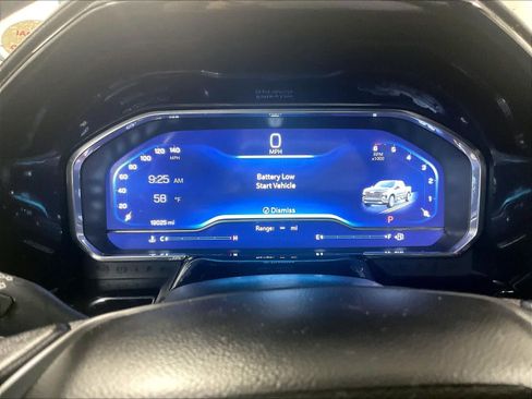 Used 2023 Chevrolet Silverado 1500 High Country w/ Technology Package image 24