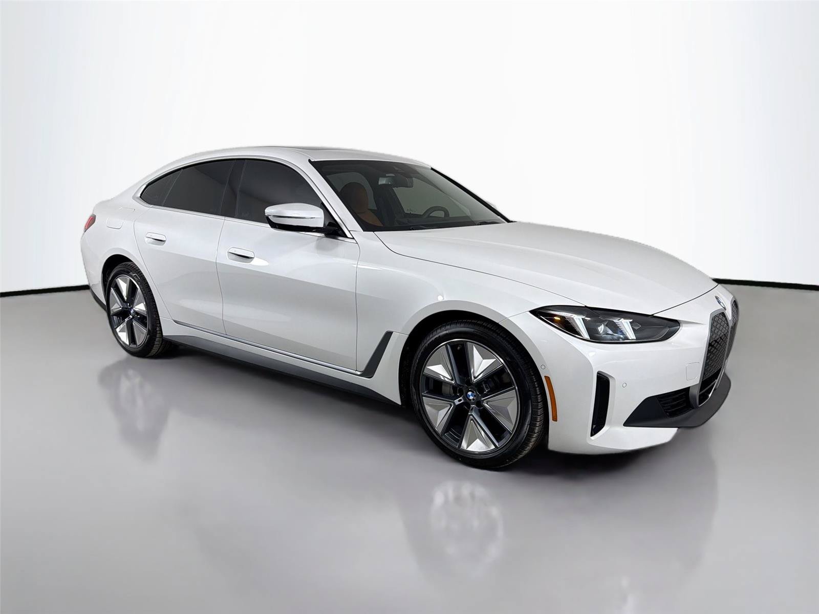 New 2026 BMW i4 xDrive40i w/ Premium Package AWD/4WD image 5